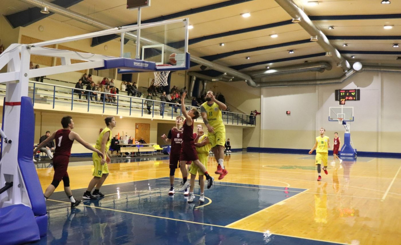 Aizvadītas kārtējās Kandavas novada čempionāta basketbolā spēles Aizvadītas kārtējās Kandavas novada čempionāta basketbolā spēles